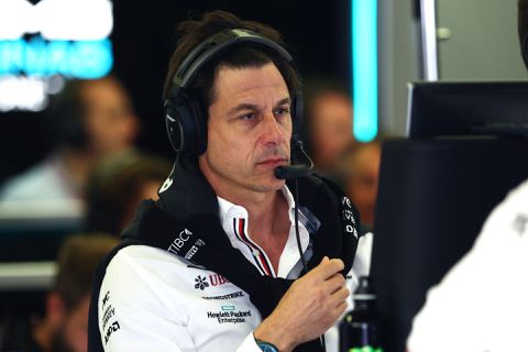 Toto Wolff over wangedrag in Oostenrijk: 'Fuck off idioten, we willen je niet'