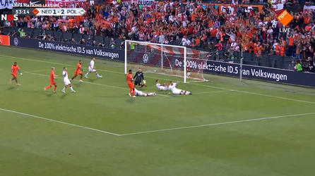 🎥 | Gekkenhuis in De Kuip: Oranje maakt ruime achterstand tegen Polen in een flits goed