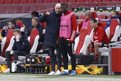 Erik ten Hag wil Brian Brobbey terughalen naar Ajax: 'Kan concurrentie met Haller aan'