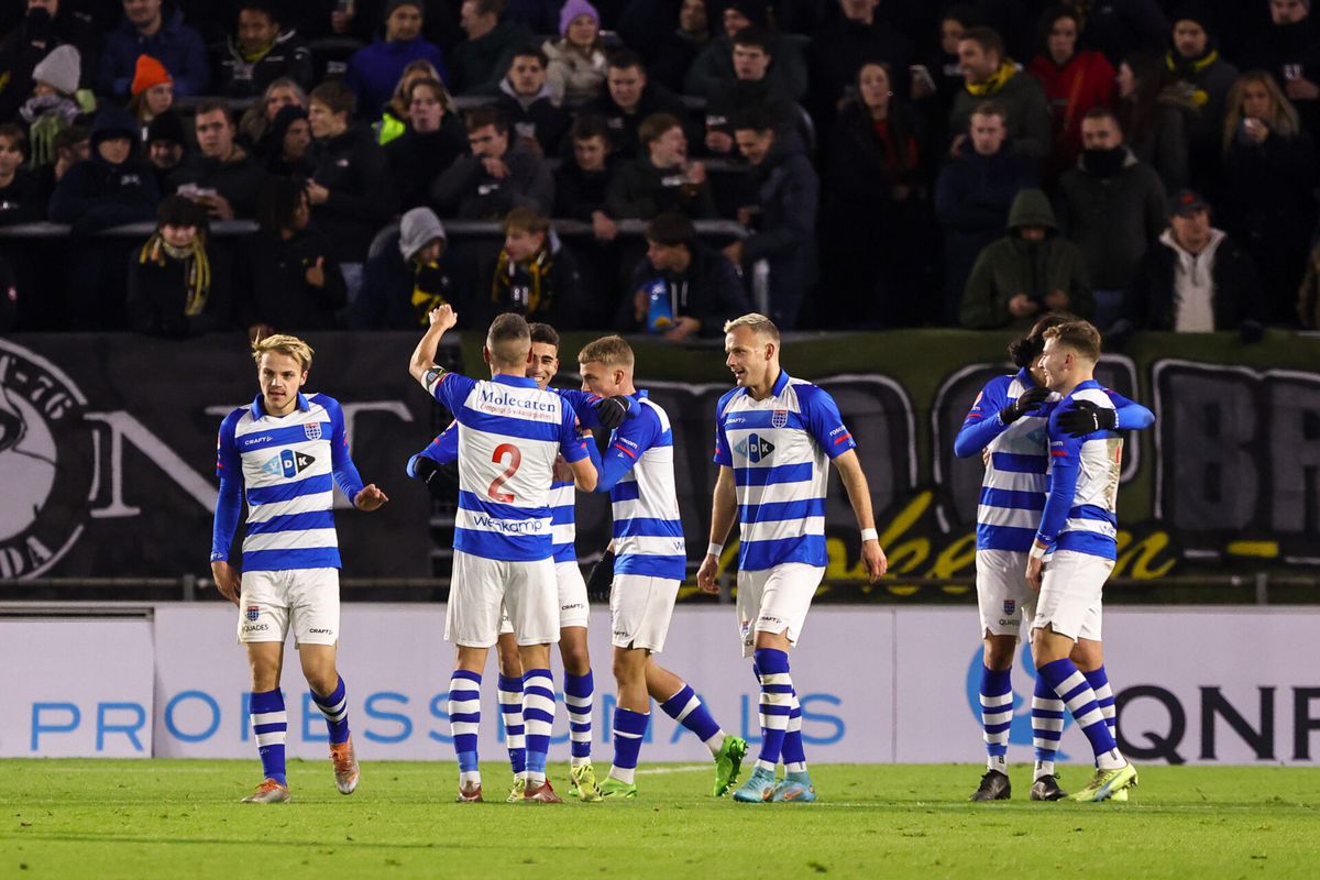 PEC Zwolle volgt goede voorbeeld concurrenten met winst in Breda