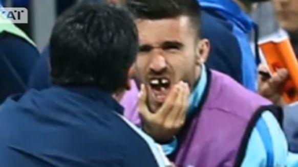 ‘Bosnische trainer slaat Griekse tand uit de bek’