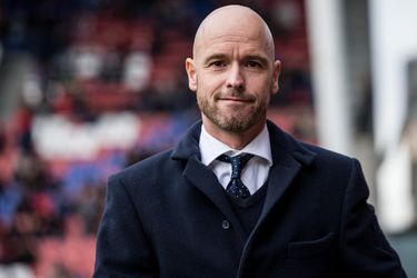 FC Utrecht moet tegen AZ expres verliezen, anders kost het de club 750.000 euro