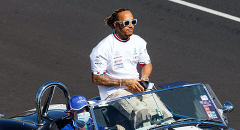 'Arsenal-fan Lewis Hamilton wil samen met Serena Williams geld pompen in Chelsea'