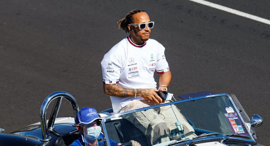 'Arsenal-fan Lewis Hamilton wil samen met Serena Williams geld pompen in Chelsea'