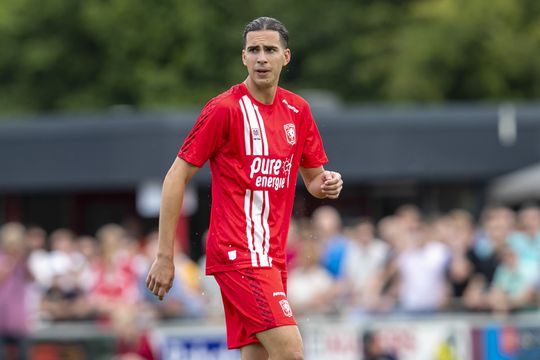 🎥 | Ron Jans over Feyenoord-interesse in Zerrouki: 'Geen Twente-speler is te koop'