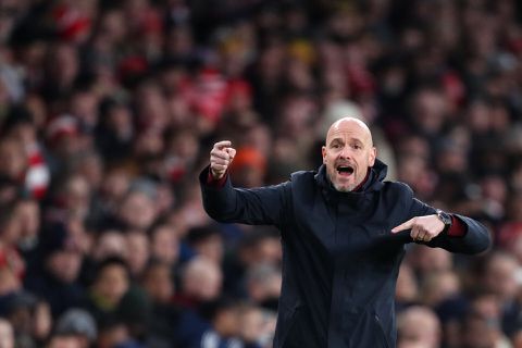 Engelse media kritisch op Ten Hag: 'Voor de titel is nog een lange weg te gaan'