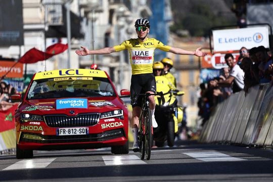 Oppermachtige Pogacar pakt zijn 3e rit en eindoverwinning in Parijs-Nice