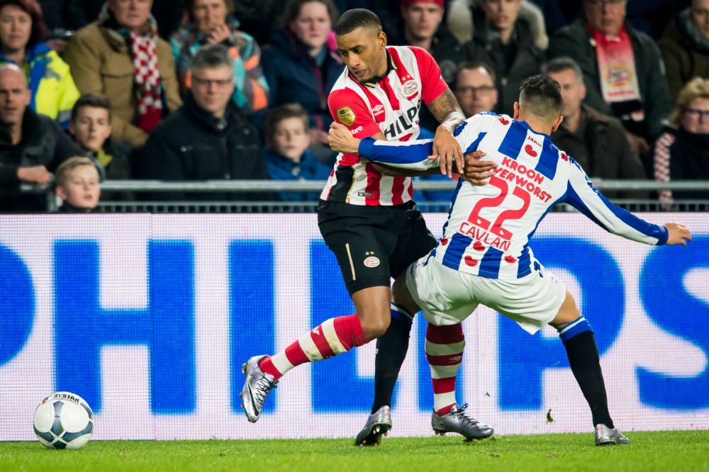 PSV maakt titelstrijd nog spannender na puntenverlies tegen Heerenveen