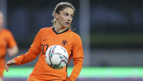 Let op! TV-kijkers moeten bij wedstrijd van Leeuwinnen in 2e helft zappen naar andere zender