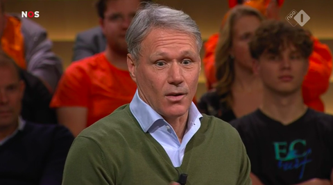 Analisten lachen om opstelling-uitleg van Van Gaal: 'Die toch wat hij zelf wil'