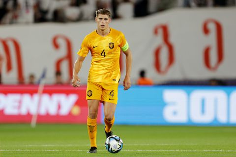 Micky van de Ven zit al in Spurs-stadion, transfer lijkt nu echt dichtbij