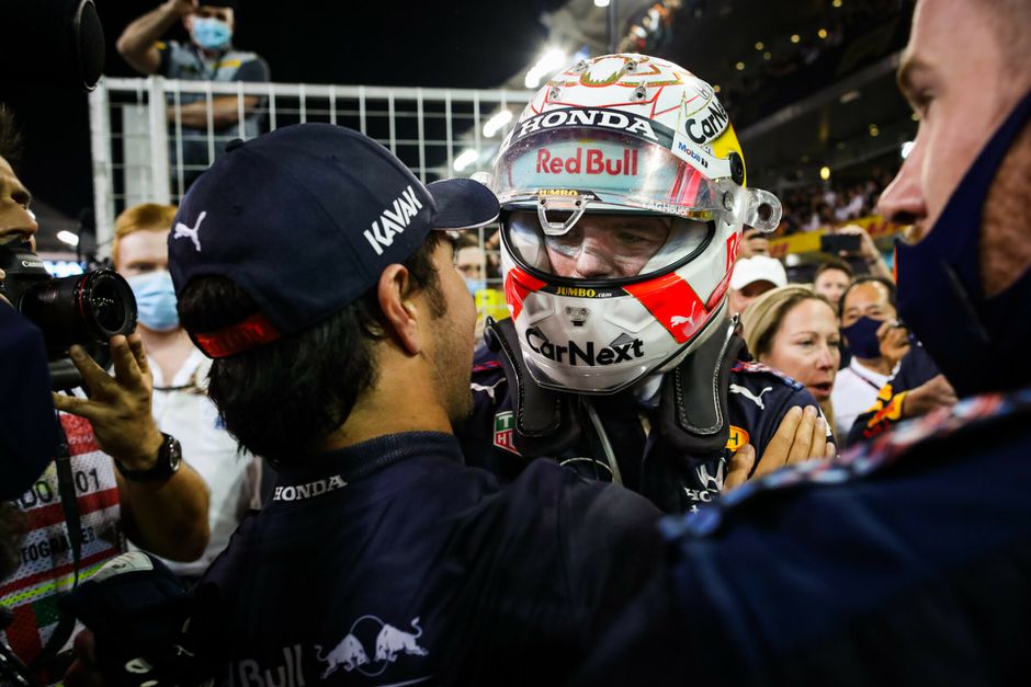 De wereldtitel van Max Verstappen is ook een beetje voor al deze mensen