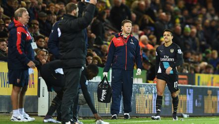 Ernst blessure Sanchez valt mee