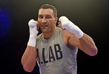 'Bokslegende Wladimir Klitschko (43) in gesprek met promoters over terugkeer'