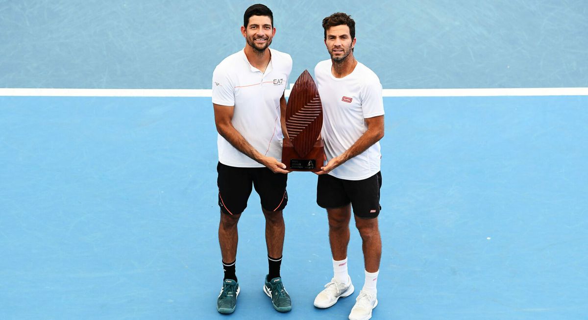 Dubbelspecialist Jean-Julien Rojer hoeft 2 keer niet te spelen en pakt Adelaide-titel