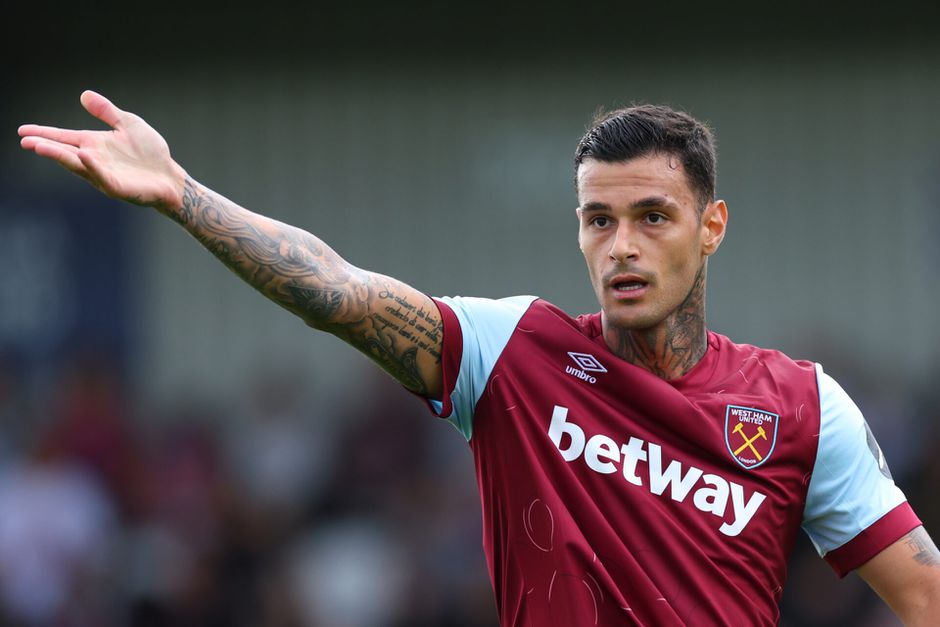 📸 | Foutje! West Ham-fans kunnen nieuw shirt kopen met bedrukking van Fulham