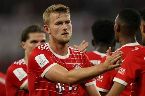 Schraal! 'Matthijs de Ligt staat nog net in top 10 van Bayern München-salarissen'