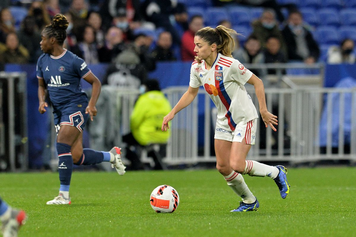 Daniëlle Van de Donk op tijd fit voor Champions League-finale tegen Lieke Martens