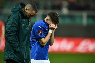 Jorginho wijst zichzelf aan als hoofdschuldige voor mislopen WK: 'Dit doet veel pijn'