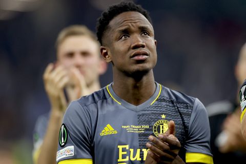 Luis Sinisterra ontbreekt op Feyenoord-training: 'Hij rondt persoonlijke zaken af'