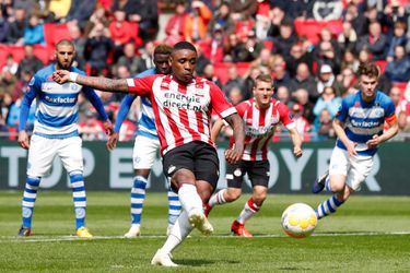 PSV worstelt met De Graafschap, wint nipt en ziet Ajax op doelsaldo uitlopen