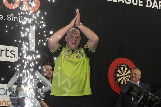 Programma en tv-gids: Alles over de Premier League of Darts play-offs