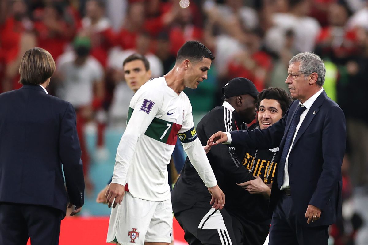 'Fernando Santos wordt ontslagen, José Mourinho in beeld als Portugal-bondscoach'