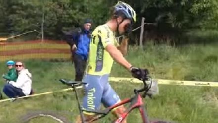 Sagan sukkelt bij rentree op mountainbike