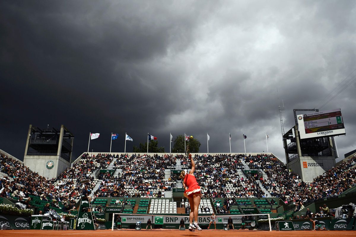 Flink wat regen in Parijs: kwartfinales RG gestaakt