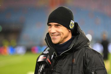 Trainer Thomas Letsch weet iets wat wij niet weten: 'We zitten in februari nog in toernooi'