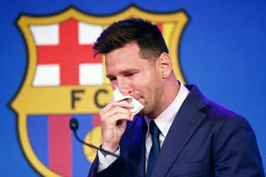Jorge Messi denkt niet dat zoon Lionel als voetballer terugkeert bij Barça: 'Omstandigheden zijn er niet naar'