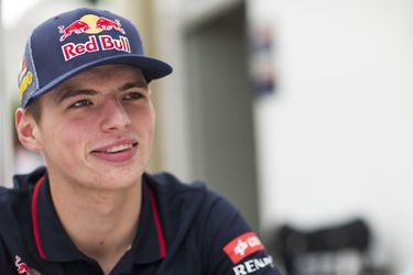 🎥​| Alweer 9 jaar terug: Max Verstappen debuteert in de F1 in Japan