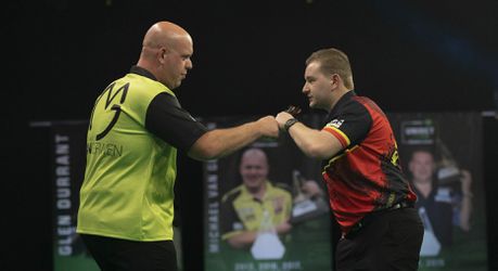 Dit zijn de onderlinge ontmoetingen tussen Michael van Gerwen en Dimitri Van den Bergh