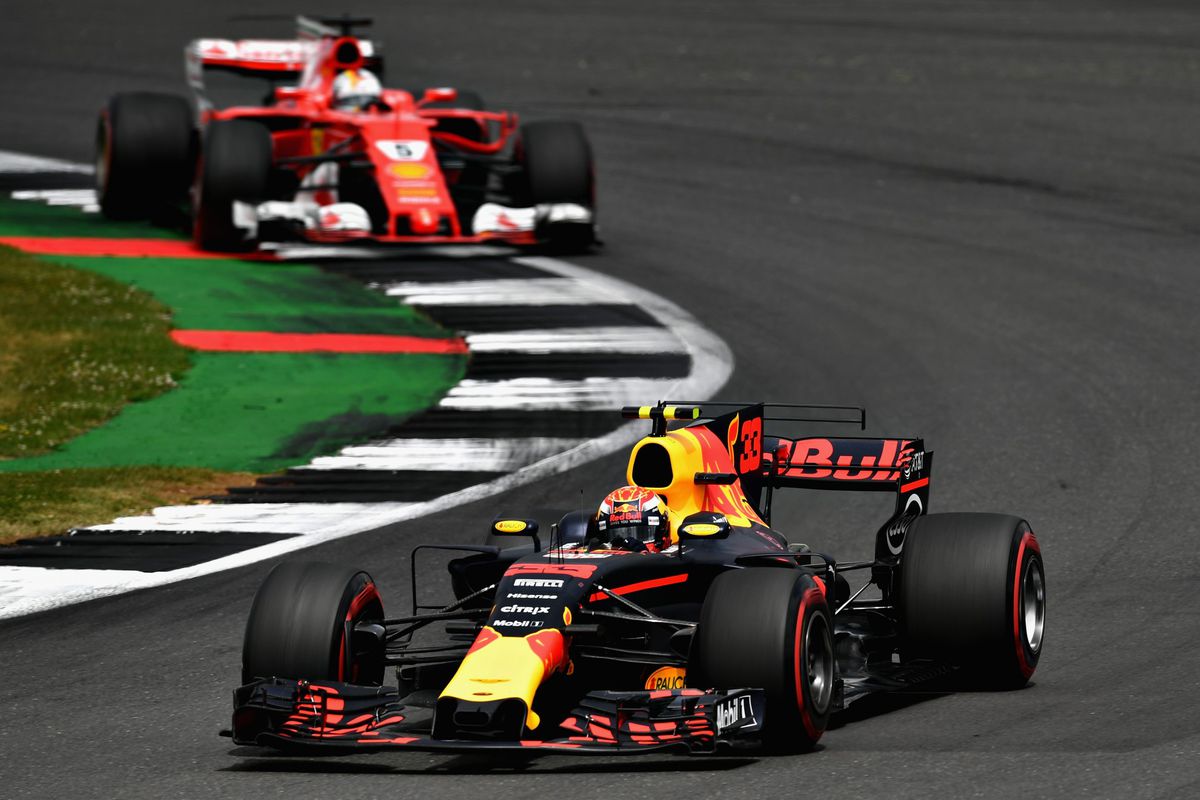Schitterend gevecht tussen Verstappen en Vettel om 3de plek (video)
