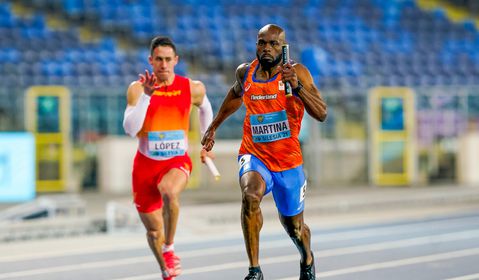 Churandy Martina gepasseerd voor estafetteploeg bij WK atletiek
