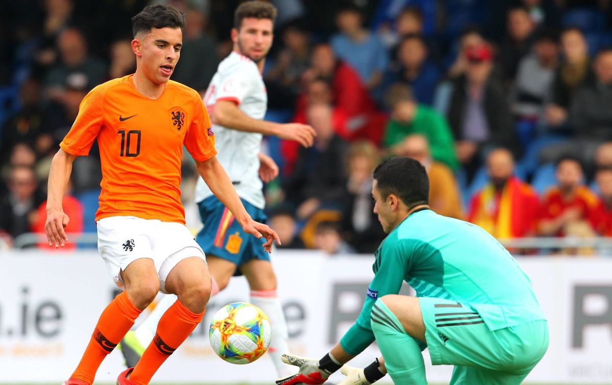 ZIEK! Nederland U17 naar EK-FINALE na gruwelijke slotfase