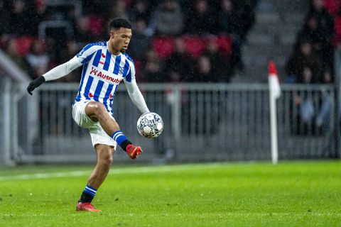 'Milan van Ewijk in de belangstelling van vele clubs waaronder PSV'