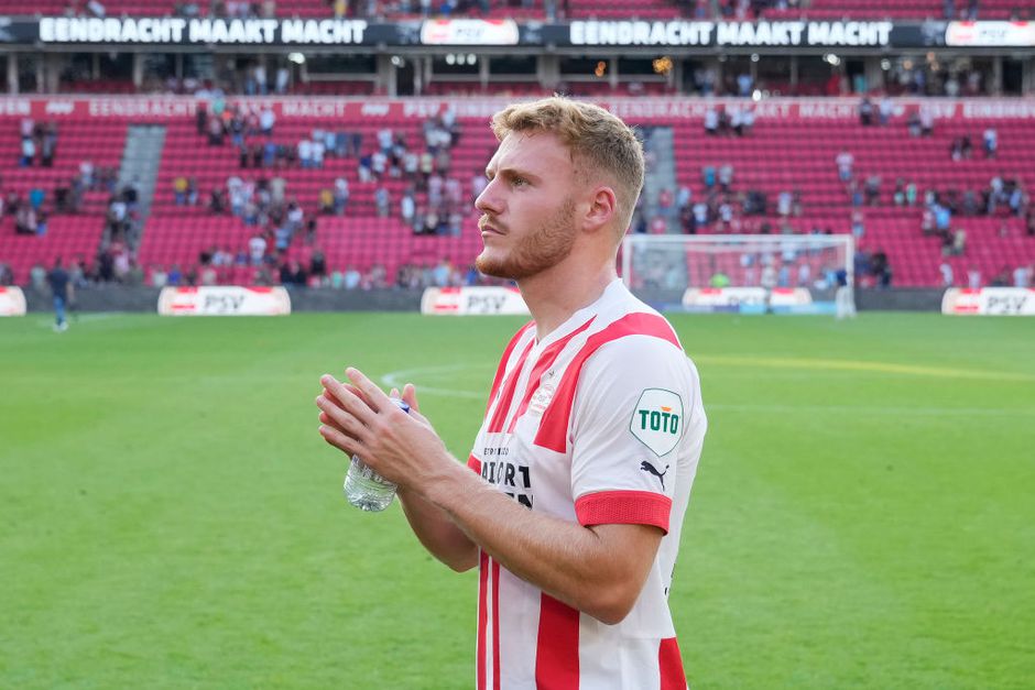 PSV moet het in Johan Cruijff Schaal en voorronde Champions League doen zonder Yorbe Vertessen