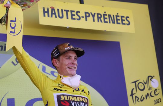 Dit is de 19e etappe van de Tour de France: vlakke rit met waaieralarm