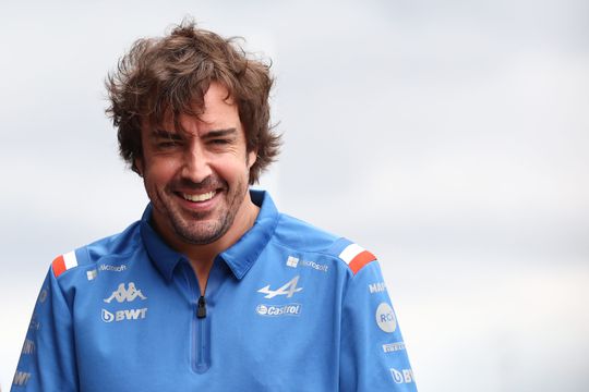Alonso denkt niet aan portemonnee en gaat naar Aston Martin voor 'sportief succes'