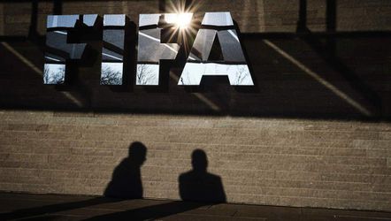 Lid ethische commissie FIFA zelf in opspraak