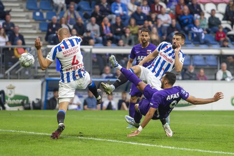 Heerenveen draait het in de slotfase he-le-maal om tegen AZ in play-offstrijd