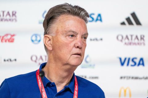 Toch een nieuwe klus voor Van Gaal na het WK? 'Zou kunnen dat ik langer doorga'