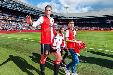 'Dit is hoeveel geld Robin van Persie in z'n carrière binnen heeft geharkt'