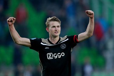 Nu écht officieel: Matthijs de Ligt verhuist voor 75 miljoen naar Juventus