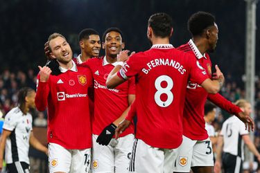 Manchester United wint in blessuretijd van Fulham door 18-jarige Argentijn