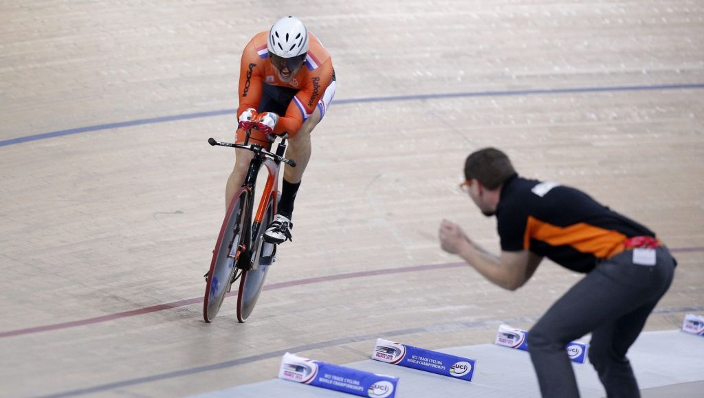 Teamsprinters bereiken finale EK baanwielrennen