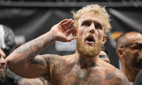 TV-gids: Jake Paul tegen Nate Diaz kun je zo laat en op deze zender kijken