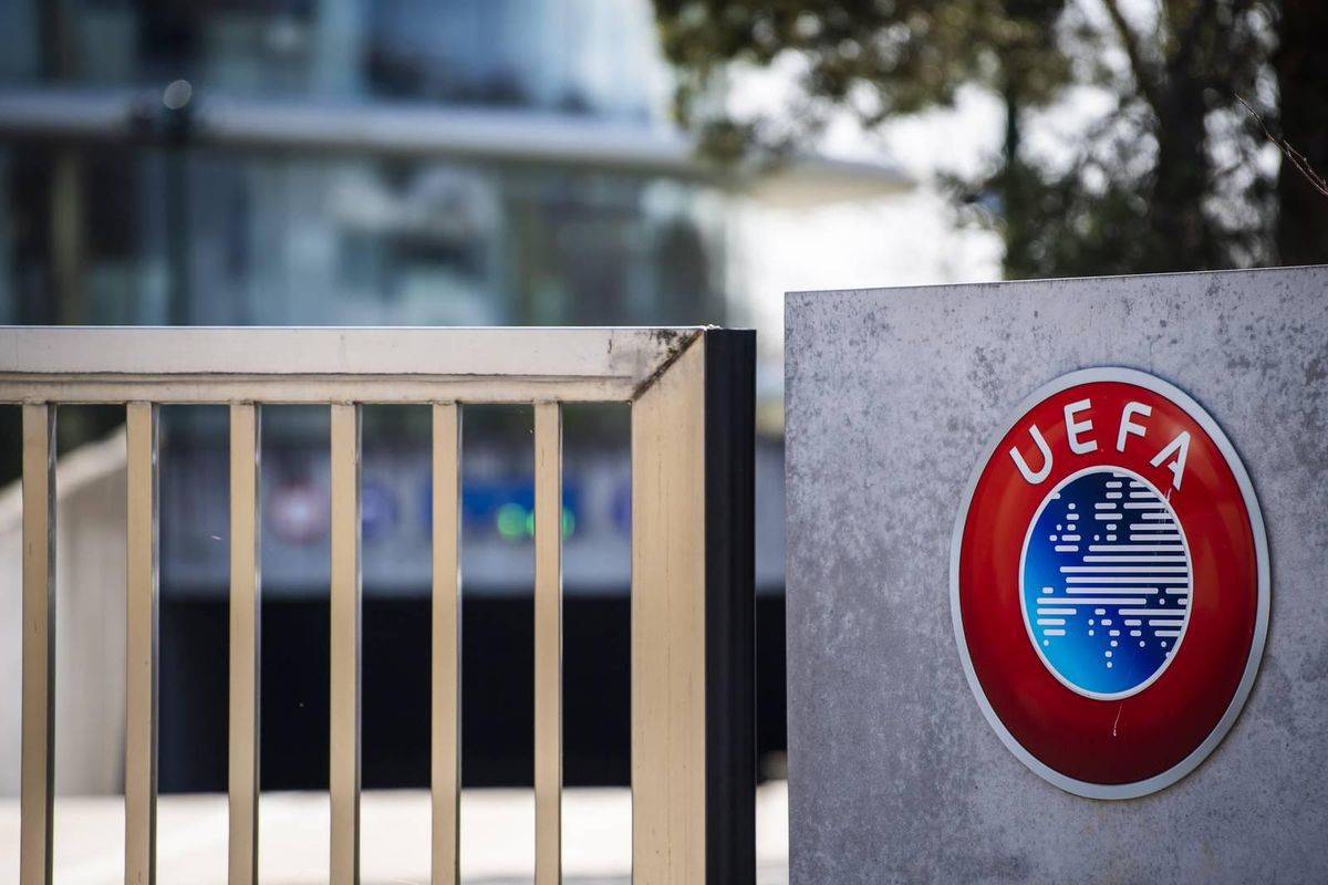 UEFA laat clubs uit Oekraïne en Belarus voorlopig niet meer tegen elkaar ballen