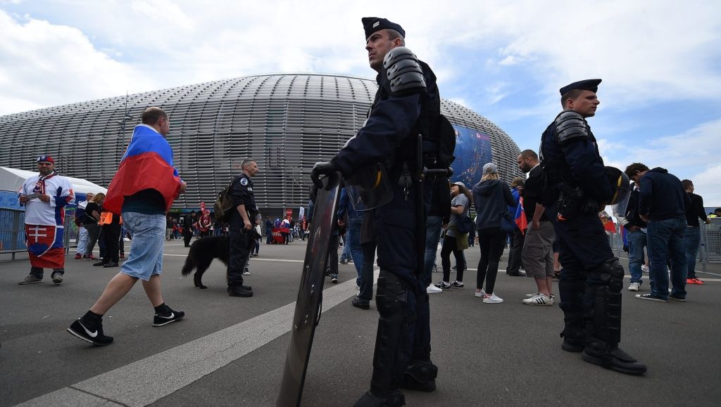 Hooligans zetten Lille en Lens op scherp, extra beveiliging